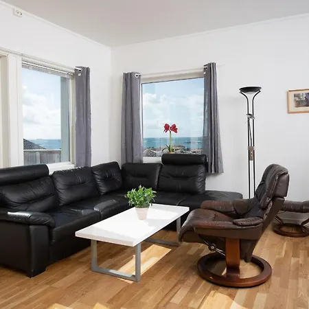 202 - Whale Safari Apartament Andenes